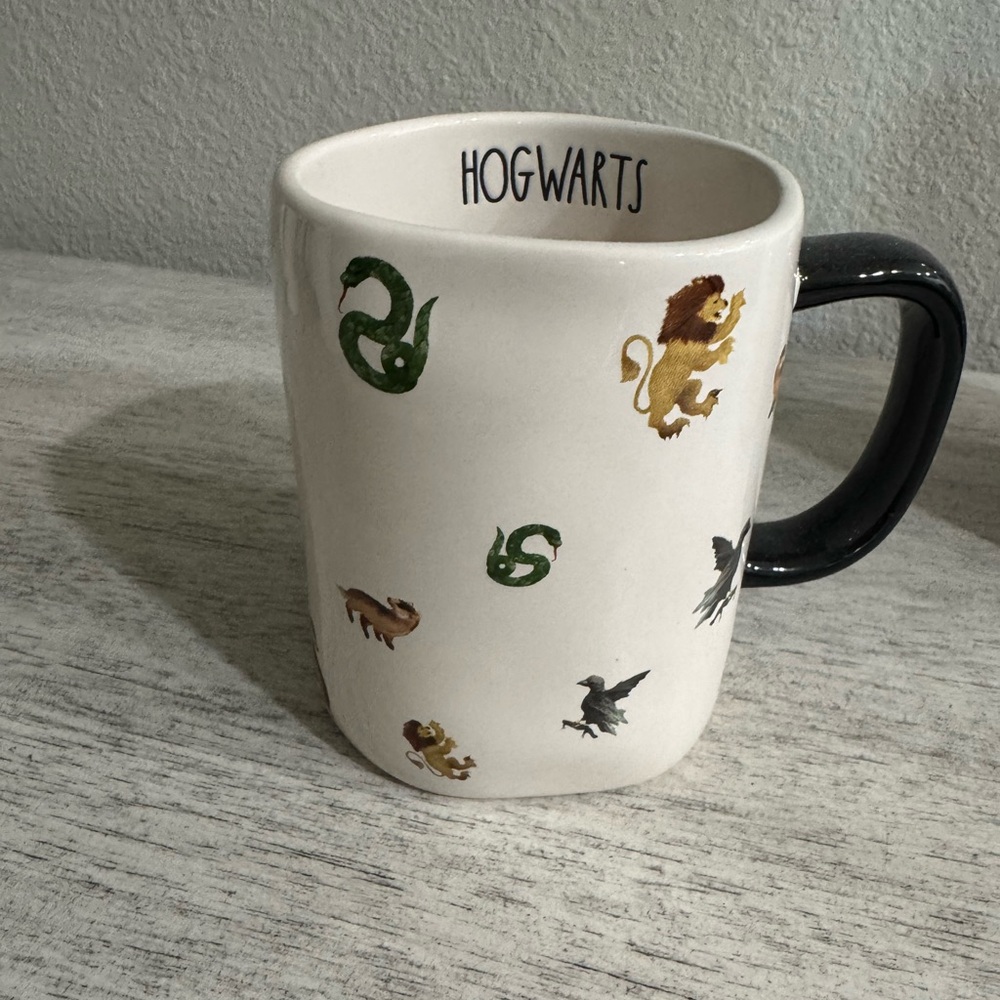 Harry Potter Rae Dunn Hogwarts Mug